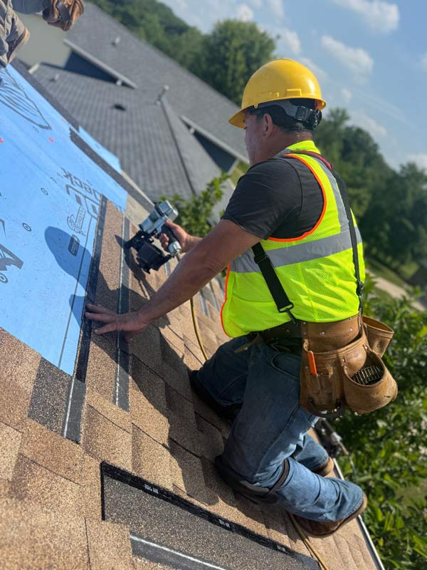 Guardian-Roofer